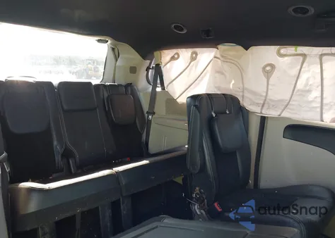 2017 Dodge Grand Caravan Sxt z USA, uszkodzony, nr VIN 2C4RDGCG3HR671709